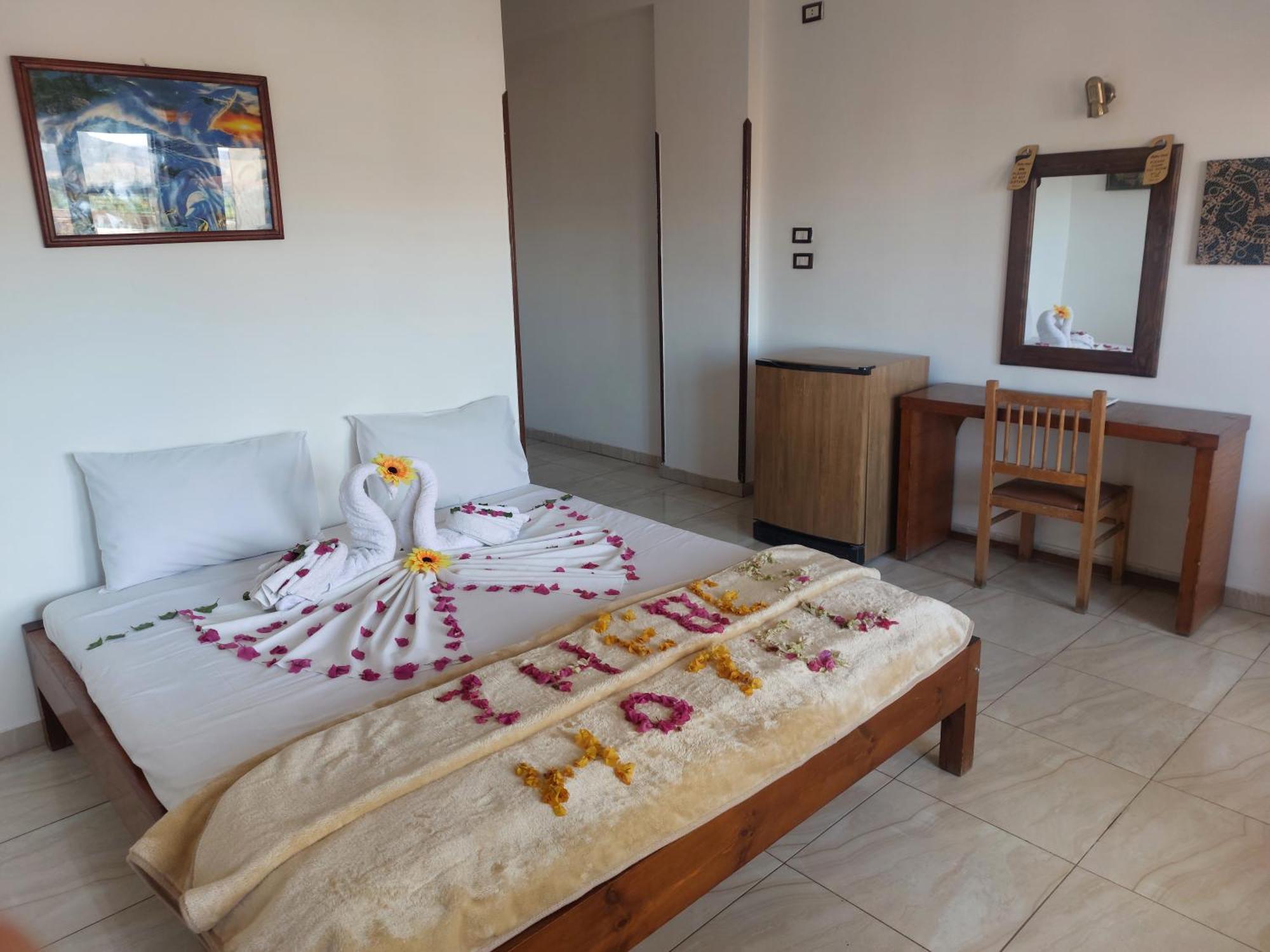 Thebes Hotel الأقصر المظهر الخارجي الصورة